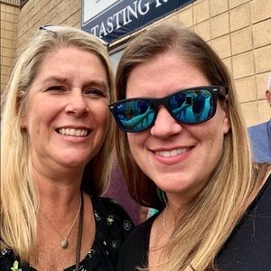 Meet your Posher, Meredith